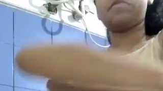 Video Bugil Mandi Di Kamar Mandi