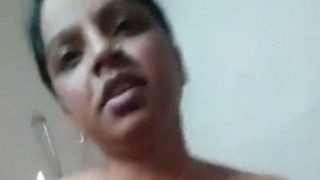 Video Istri Simpanan Mainin Kontol Diam-diam