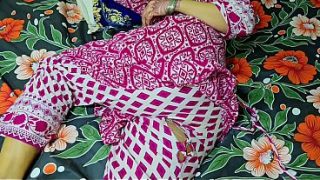 Ibu Tiri Celana Robek, Pantat Bulat Digenjot Anak Tiri.