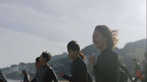 Mobil Chevrolet Cruze 2017, Iklan Korea Bikin Basah Celana!