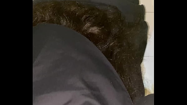 Ibu Sekretaris Berjilbab Seksi Digebukin Di Toilet Kantor