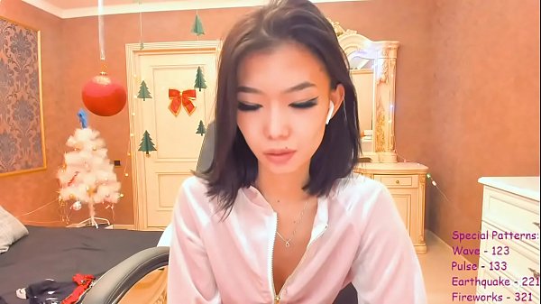 Apa Yang Akan Kau Lakukan Dengan Budak-budak Cina-ku Yang Siap Melayani?