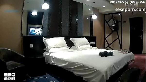 Ngewe Cewek Cina Seksi Di Hotel (kamera)