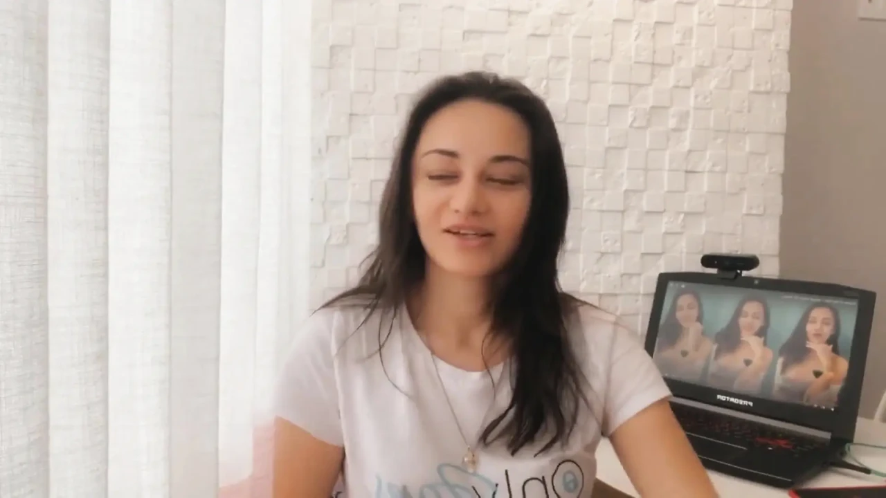My First Lesbian Sex Experience