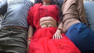 Ibu Horny Nunggingin Anaknya, Kontol Masuk Ke Memeknya.