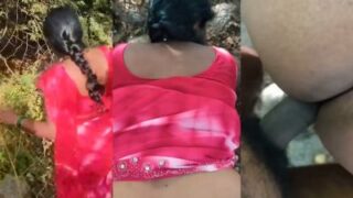 Nonton Video Desi Cewek Kampung Lagi Ngewe Di Luar Rumah – Bagian 1, Bikin Makin Horny.