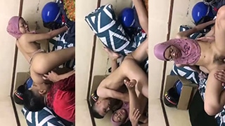 Ukhti Tocil Digenjot Sengaja Direkam Biar Makin Nikmat Sama Pacar.