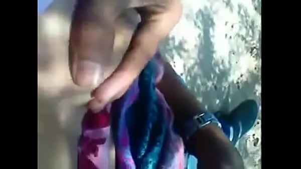 Desi Boobs Dipegang-pegang, Bikin Makin Bernafsu.