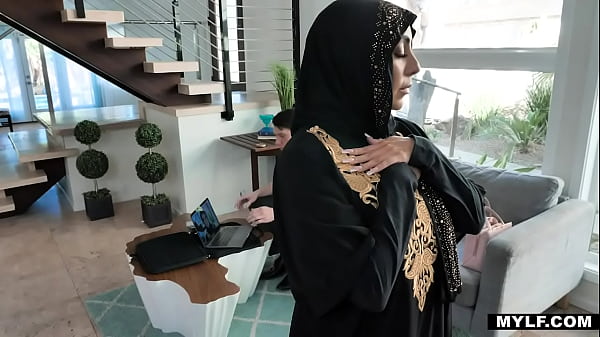 Kylie Kingston Ngakuin Apa Yang Dia Mau Selama Ini Takut Banget, Apalagi Doi Sok Suci Banget Soal Agama, Tapi Ternyata Pengennya Yang Panas-panas Aja.