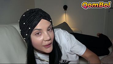 Ngewein Elnaz, Mbak Tiriku Berjilbab Turki, Ganas Banget