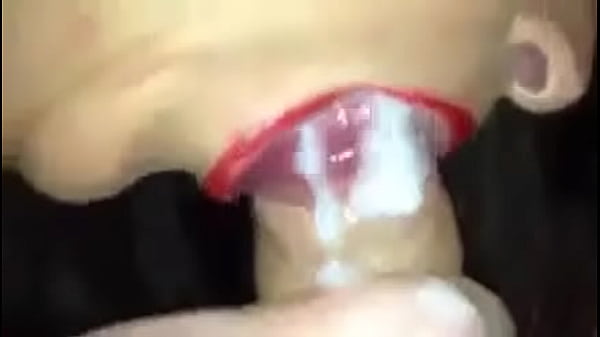 Dia Ngewe Suaminya Pake Mulut, Suara Desahan Hindi Bikin Makin Panas.