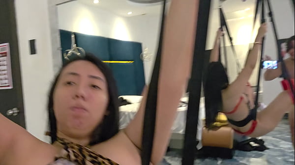 Aku Ngewe Ibu Tiri Baruku Yang Orang Cina Di Hotel Murahan.