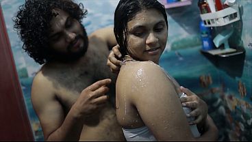 Cewek India Mandi Panas, Adik Tiri Main Basah-basah, Ranjang Penuh Drama.