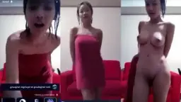 Pamer Paha Basah Abis Mandi, Panya Toge Siapin Show Vip
