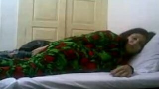 Pasangan Mesum Di Bangladesh Rekam Aksi Senggama Mereka Dengan Gaya Panas.