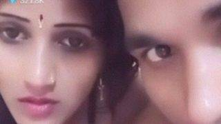 Tontonan Langsung Pasangan Desi Tango Ngewe Sange Di Depan Kamera