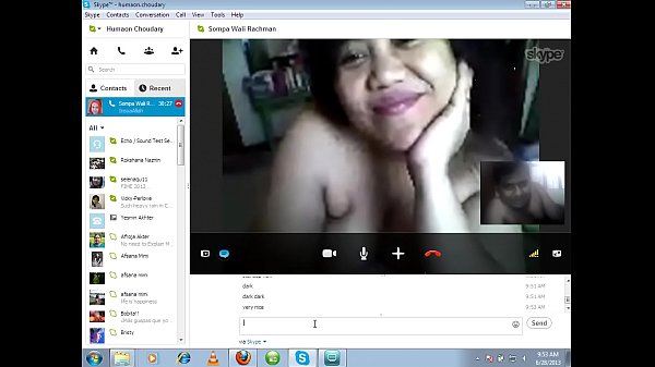 Nikmatin Goyangannya, Cewek Indonesia Bikin Makin Panas.