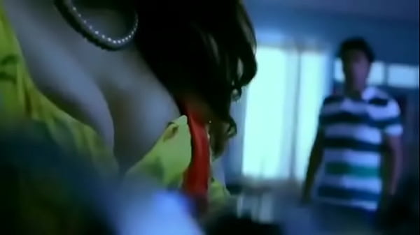 Desi Bhabhi, Bikin Makin Basah Dengan Sentuhan Nakal Yang Bikin Ngilu.