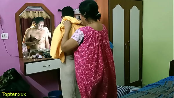 Ibu Tiri India Yang Seksi, Bikin Mabuk Dengan Aksi Seks Keras!