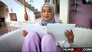 Tutorial Hijab Hot: Belajar Ngentot Biar Cepet Akrab – Hijablust