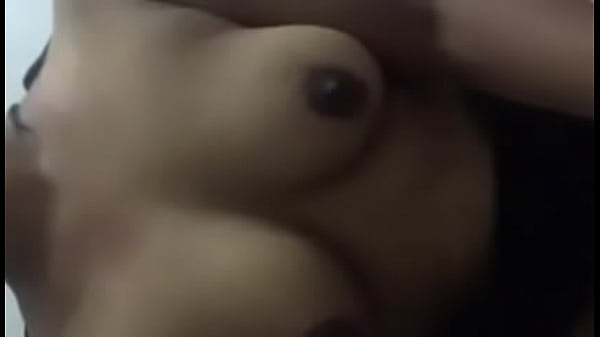 Nipples Gelap Bikin Ngilu, Nyempil-nyempil Bikin Gairah.