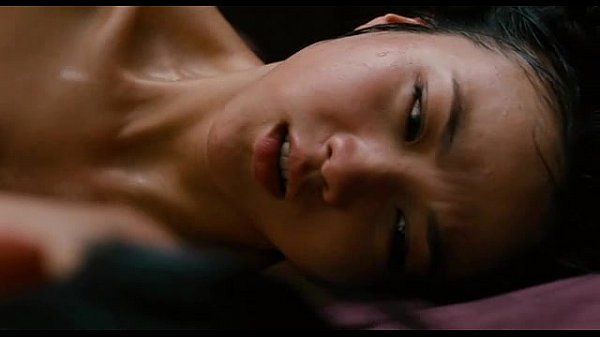 Cinta Cina Yang Panas (bagian 2) – Bibir Dan Rasa Yang Tak Mau Lepas