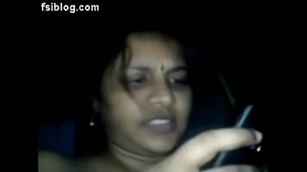 Ibu India Malu-malu, Tapi Suami Tetap Menikmati Tubuhnya Dengan Penuh Gairah.
