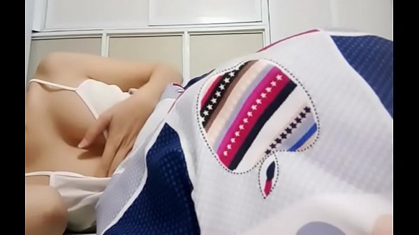 Abg Indo Montok Colongan Live Bigo, Goyangannya Bikin Tegang