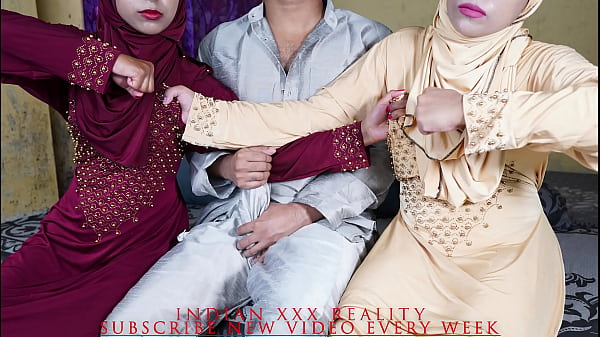 Xxx Cewek Desi Muslim Indo Xxx Ngentot Bareng Kakak Tiri & Adik Tiri Xxx Hot Banget