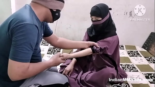 Bhabhi India Berjilbab, Bercinta Panas Sama Suami Di Ranjang.