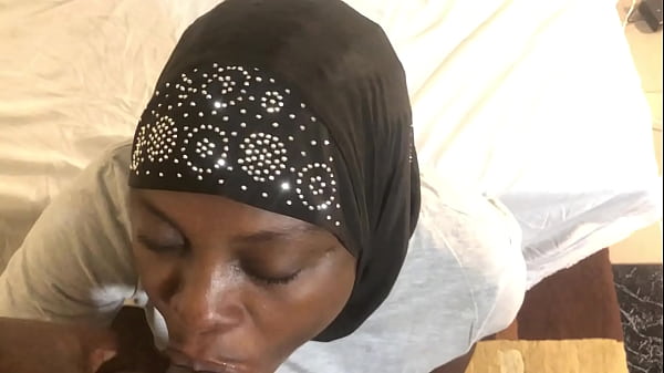 Hijab Nakal Nelenin Air Mani Ku