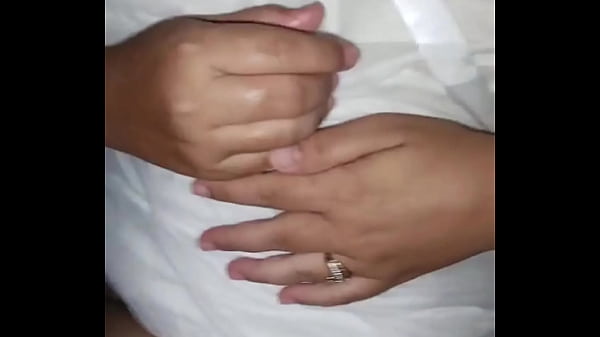 Istri Tetangga Minta Dikasih Crot Sambil Merintih, Detik-detik Bikin Makin Tegang.