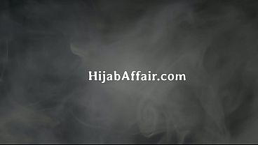 Hr Gadis Arab Digebukin Bareng-bareng Sama Temen Kantor