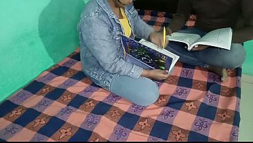Murid Pertama Kali Digenjot Guru Pakai Suara Hindi