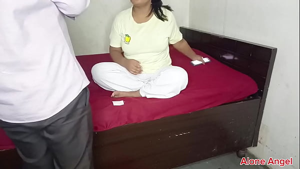Abang Polos Kena Colok Sama Kakak Tiri, Abis Ngentot Dilanjut Pijat Kontol Pake Minyak.