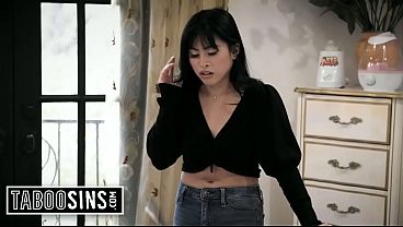 Gadis Asia Murahan Ini Butuh Kontol Yang Bisa Bikin Perutnya Buncit.