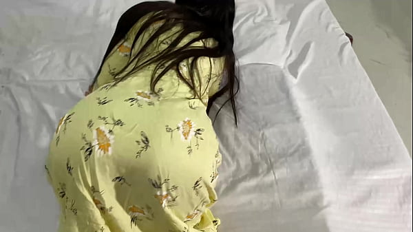Saat Tukang Susu Minta Bayaran, Mami Telanjang Dan Sodorkan Pantatnya Biar Digenjot (ngebokong).