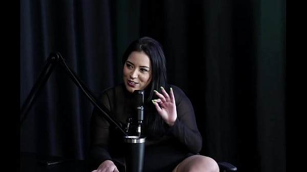 Ibu Yang Hormati Kerjaannya, Awalnya Bikin Foto-foto Memek Dengan Harga Menarik, Dan Wortelnya… – Pri Melancia (sheer/red)