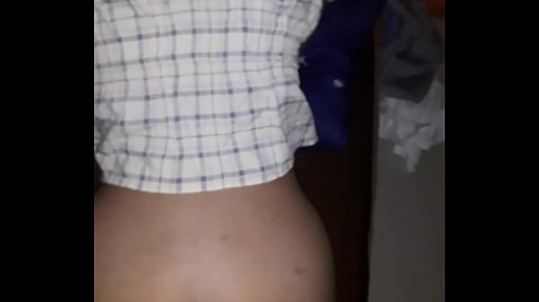 Bokep Indonesia Mula Cuma Chat Iseng, Pas Suami Pergi, Diam-diam Nyebur Ke Rumah Binor Biar Bisa Ngentot.