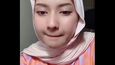 Jilbab Live, Goyang Hot Bikin Tegang